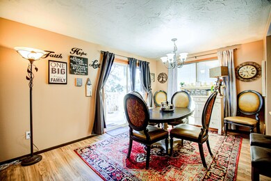 1875 NE Cliff Dr, Bend, OR 97701 - photo 5