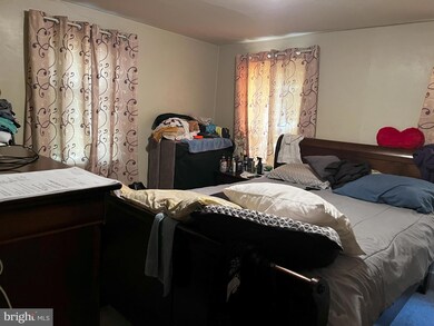 257 W Queen St, Chambersburg, PA 17201 - photo 7