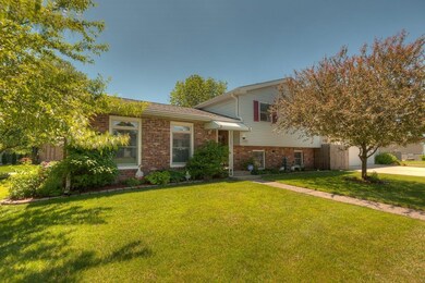 10000 Garfield Ct, Crown Point, IN 46307 - photo 2