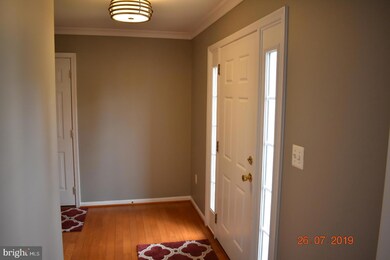 7365 Rose Garden Ct, Springfield, VA 22153 - photo 2