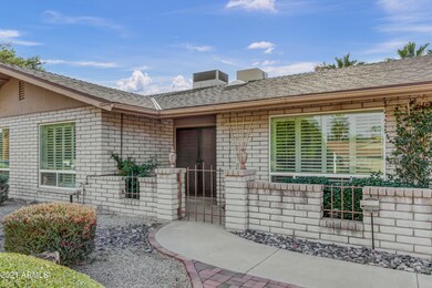 2431 E Sahuaro Dr-4
