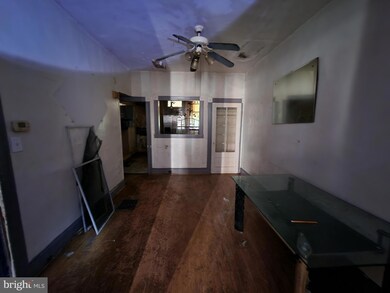 219 Furrow St, Baltimore, MD 21223 - photo 7