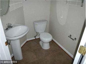 7207 Serenade Cir, Clinton, MD 20735 - photo 6