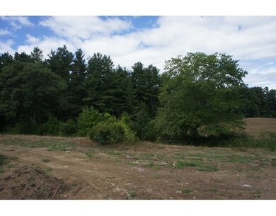 500 Colburn Ave, Dracut, MA 01826 - photo 4