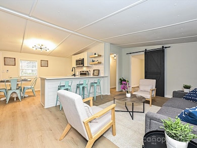 3318 Loop Rd, Lincolnton, NC 28092 - photo 6