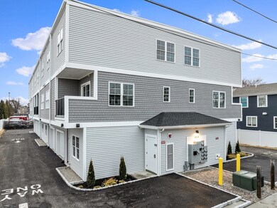 889 Grinnell St unit 8, Fall River, MA 02721 - photo 2
