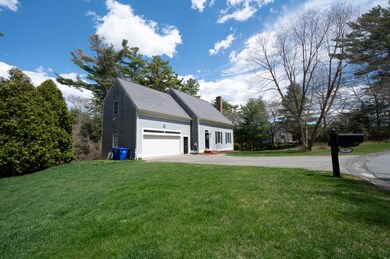 6 Leslie Cir, Pocasset, MA 02559 - photo 2