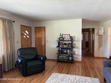 1641 Cherry Ln, Findlay, OH 45840 - photo 5