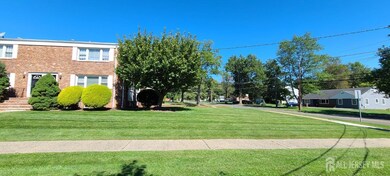 47 Morgan Ln unit 2A, Bridgewater, NJ 08807 - photo 3