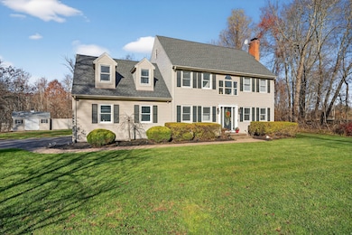 8 Trevor Ln, East Granby, CT 06026 - photo 3