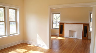 2921 W George St unit 1, Chicago, IL 60618 - photo 4