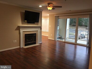 137 Timberbrook Ln unit 204, Gaithersburg, MD 20878 - photo 3