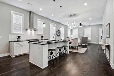 923 S Washington Ave, Fayetteville, AR 72701 - photo 7