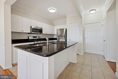 Colonnade at Kentlands unit 357, Gaithersburg, MD 20878 - photo 7