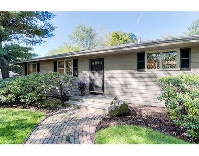 71 Moreland St, Worcester, MA 01609 - photo 3