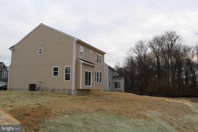 8202 Reecewood Dr, Severn, MD 21144 - photo 5
