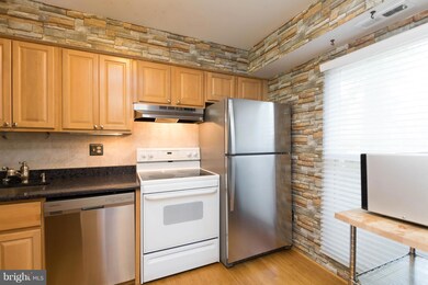 10536 Jason Ln, Columbia, MD 21044 - photo 4