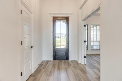 400 Glade Crest Rd, Azle, TX 76020 - photo 6