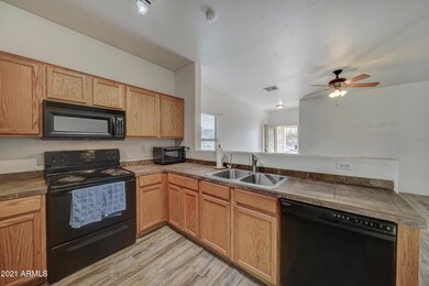 5570 E Quiet Retreat-7
