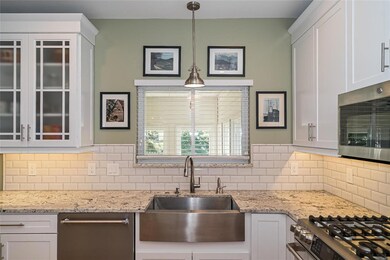 Farmhouse style sink.