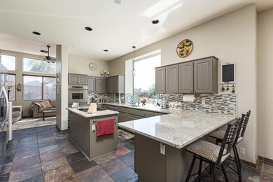 006_Kitchen
