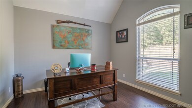 15764 Crystal Bay Dr, Skiatook, OK 74070 - photo 4