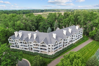 5009 Lake Ave unit 203, White Bear Lake, MN 55110 - photo 5