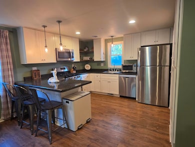 414 N Lindberg St, Griffith, IN 46319 - photo 3