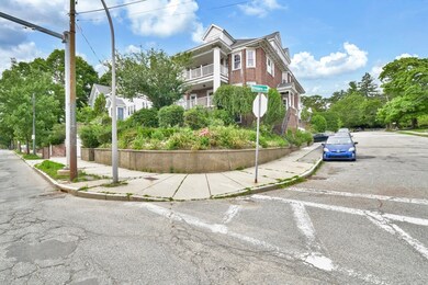 404 Mount Auburn St unit 2, Watertown, MA 02472 - photo 2