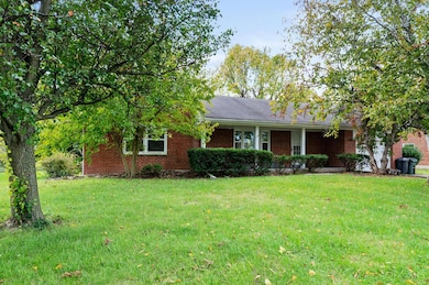 657 Tylersville Rd, Mason, OH 45040 - photo 2