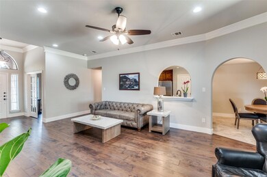 7420 Comis Dr, North Richland Hills, TX 76182 - photo 6