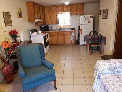 817 E Preston Ave, Pharr, TX 78577 - photo 3