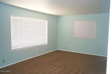 Living room 2