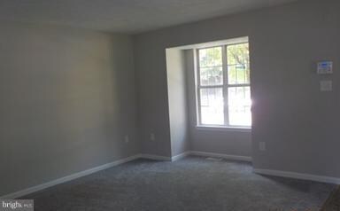 7831 Suiter Way, Hyattsville, MD 20785 - photo 3