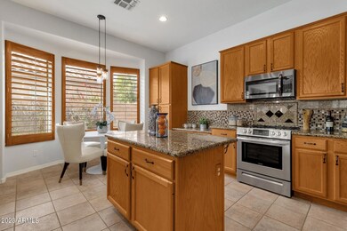10-web-or-mls-841-w-oriole-way