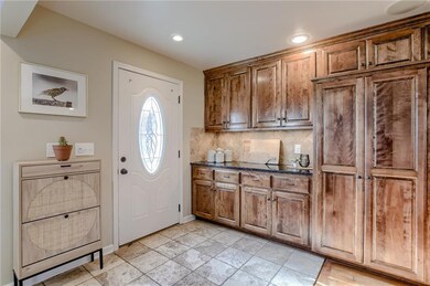 9908 W 60th St, Shawnee, KS 66203 - photo 4