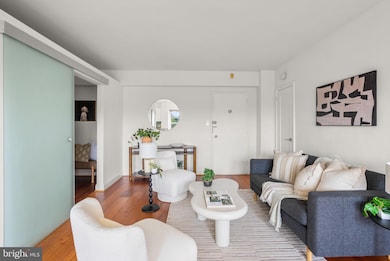 Gateway Georgetown Condos unit 524, Washington, DC 20007 - photo 6