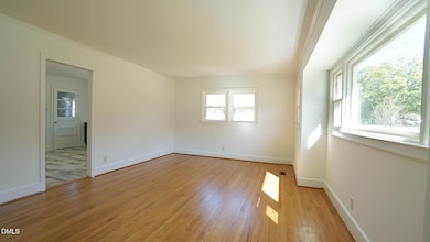 2204 W Carver St, Durham, NC 27705 - photo 6