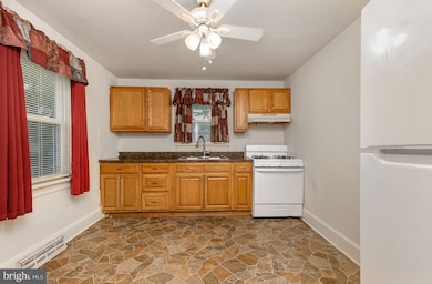 1015 Monroe St, Annapolis, MD 21403 - photo 6