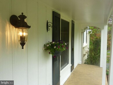 1008 Timber Trail Rd, Towson, MD 21286 - photo 3