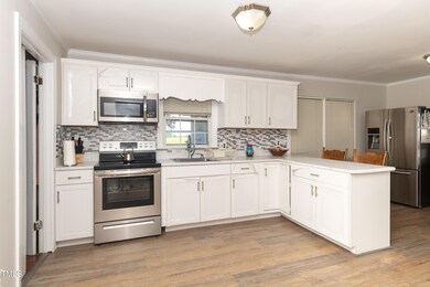 007_Kitchen