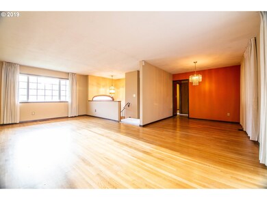 Living Room/Dining Room