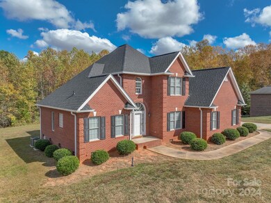 2618 Pebble Creek Dr, Shelby, NC 28152 - photo 6