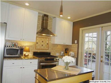 Gas stove & hood