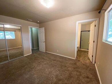 2233 Christian Ave, Redding, CA 96002 - photo 5