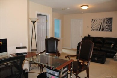 324 Berg Cir, Fort Mill, SC 29715 - photo 5