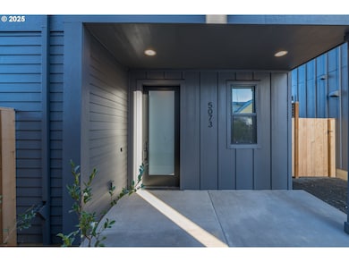 5073 NE 37th Ave, Portland, OR 97211 - photo 3