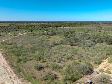 000 County Road 456, Waelder, TX 78959 - photo 4