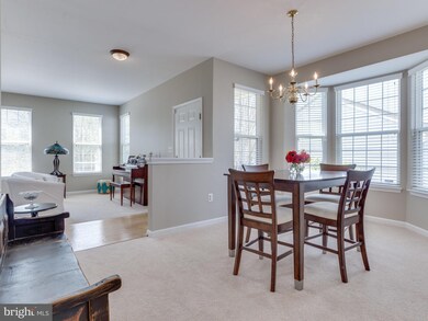 43448 Quentin St, Chantilly, VA 20152 - photo 3