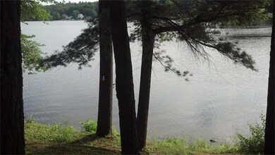 78 Beach Rd, Charlton, MA 01507 - photo 3